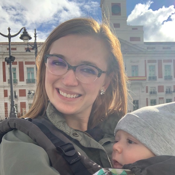 Meet your Posher, Alli - Picture 1 of 1